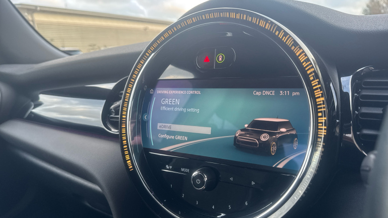 MINI Hatchback 135kW Cooper S Level 2 33kWh 3dr Auto Electric Hatchback